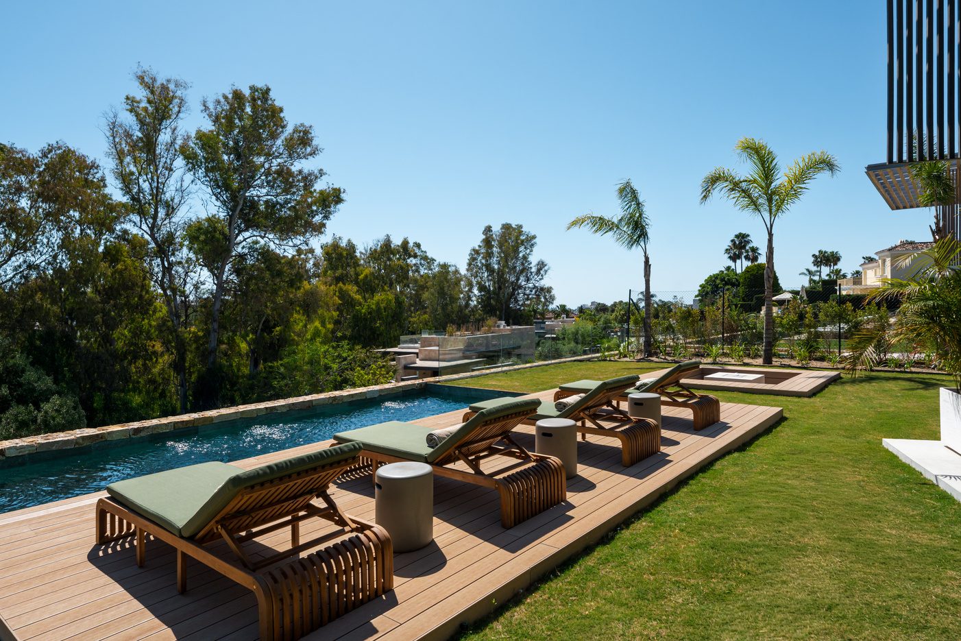 Villa Icara & Jacinta, La Cerquilla II, Nueva Andalucía, Marbella